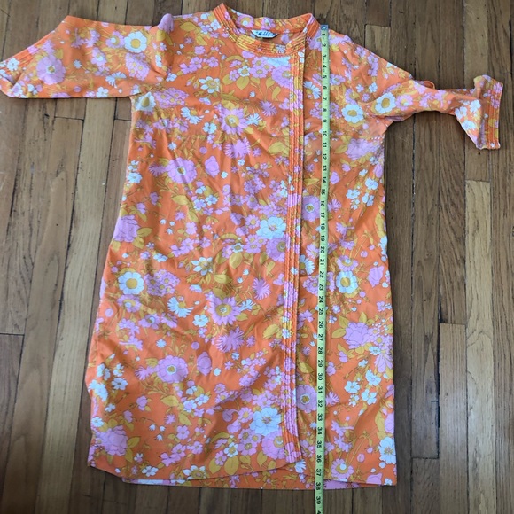 Vintage 1960’s Flower Power Models Coat House Coat - Picture 9 of 10